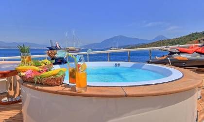 Queen of Salmakis Gulet