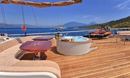 Queen of Salmakis Gulet