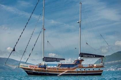 Adatepe 4 Gulet