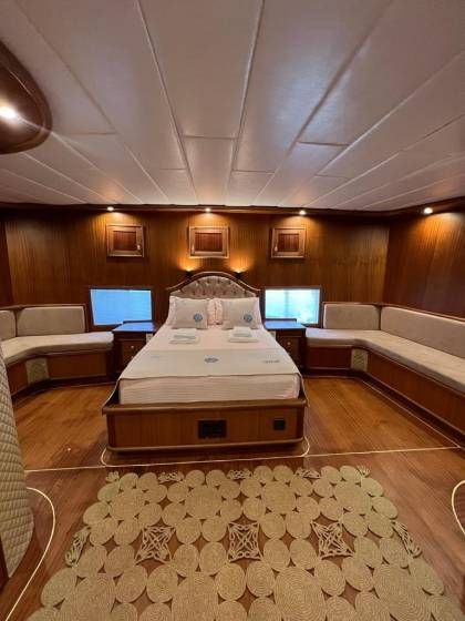 Daughters Of Silver Gulet